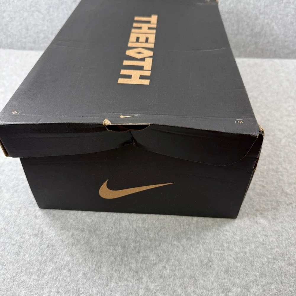 Nike Zoom Moc THE10TH AT8695-001 Black Phantom Club Gold SIZE‎ 10.5 Sneakers